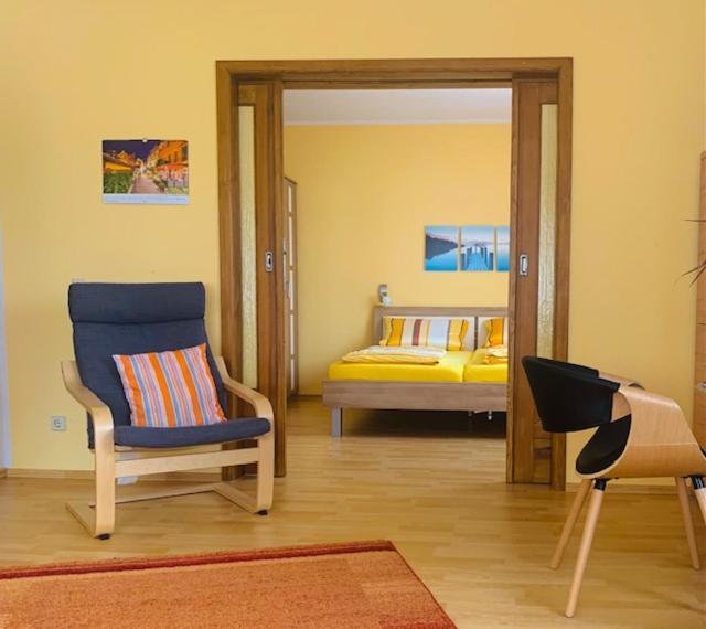 Ferienwohnung Fischer Ена Экстерьер фото